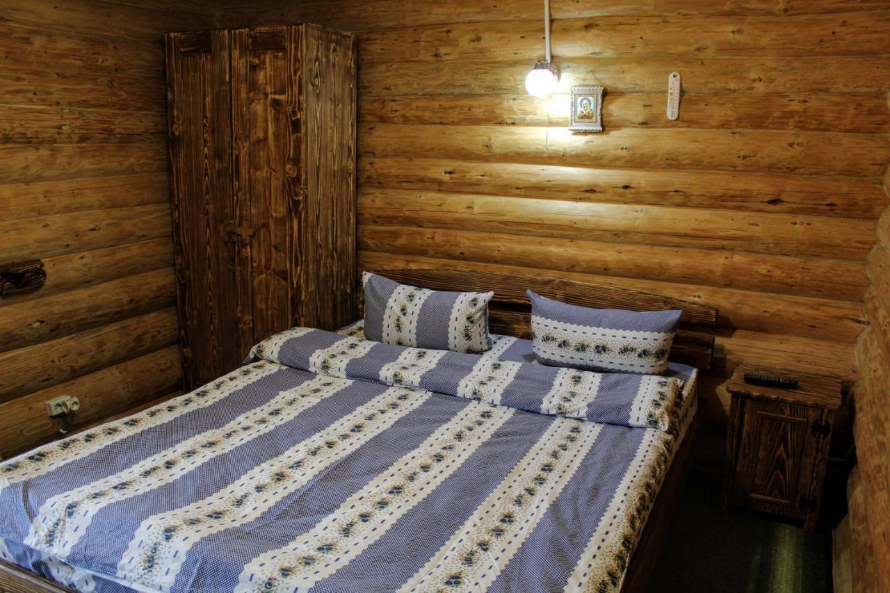 "Лісова Ягода" Yablunytsya Exterior photo