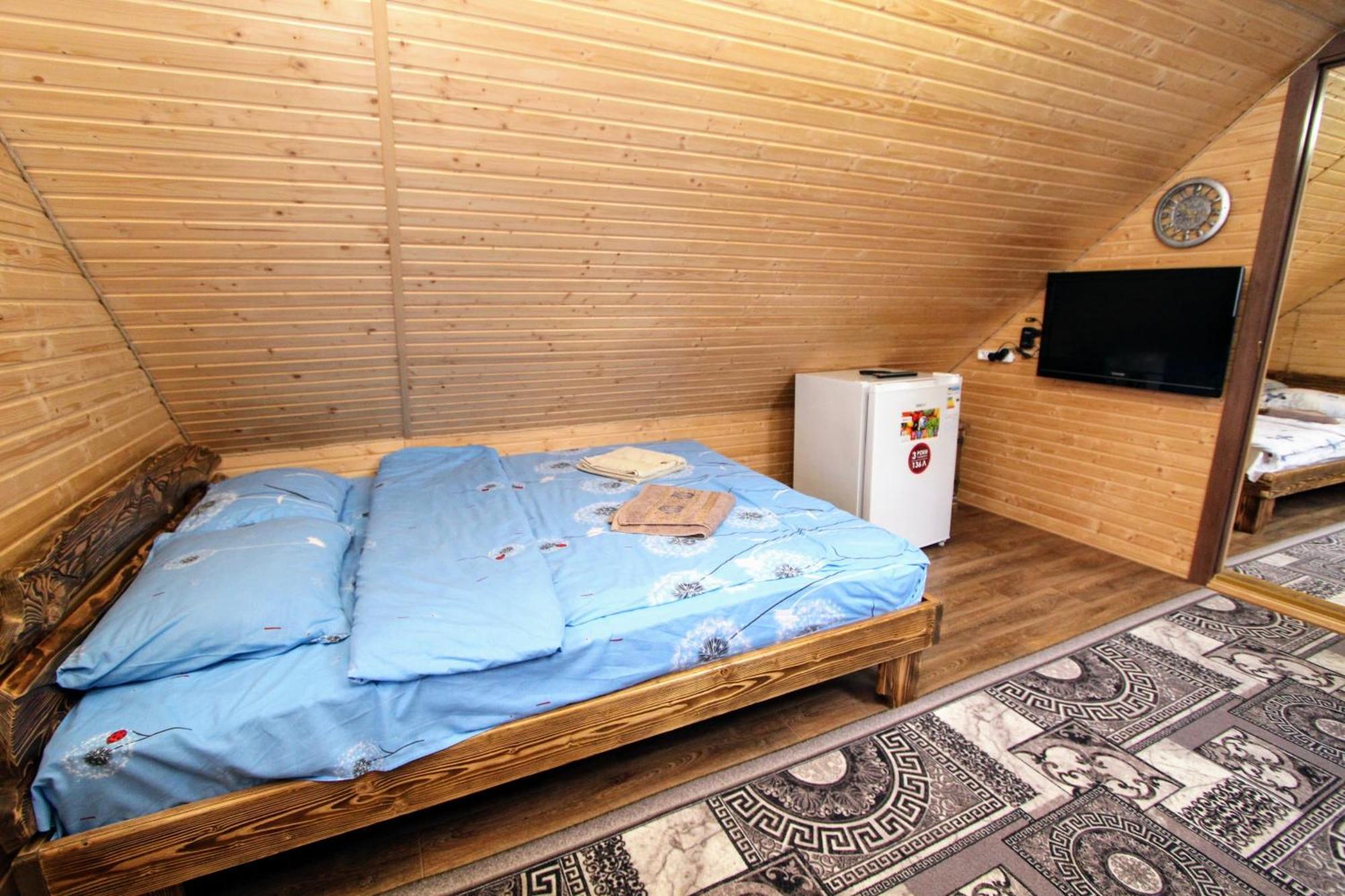 "Лісова Ягода" Yablunytsya Room photo
